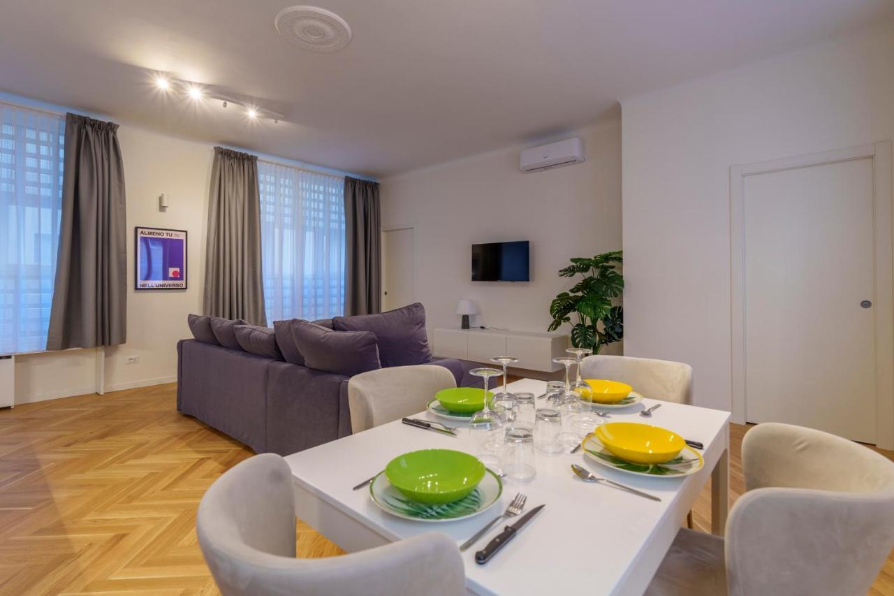 Apartmán Duomo-Porta VeneziaLuxury Wifi E Netflix Milán Exteriér fotografie
