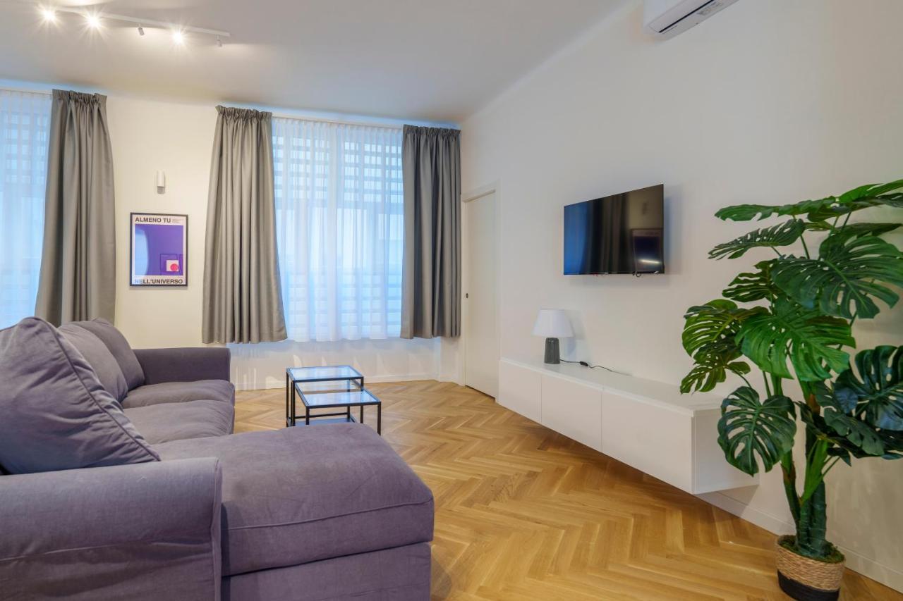 Apartmán Duomo-Porta VeneziaLuxury Wifi E Netflix Milán Exteriér fotografie